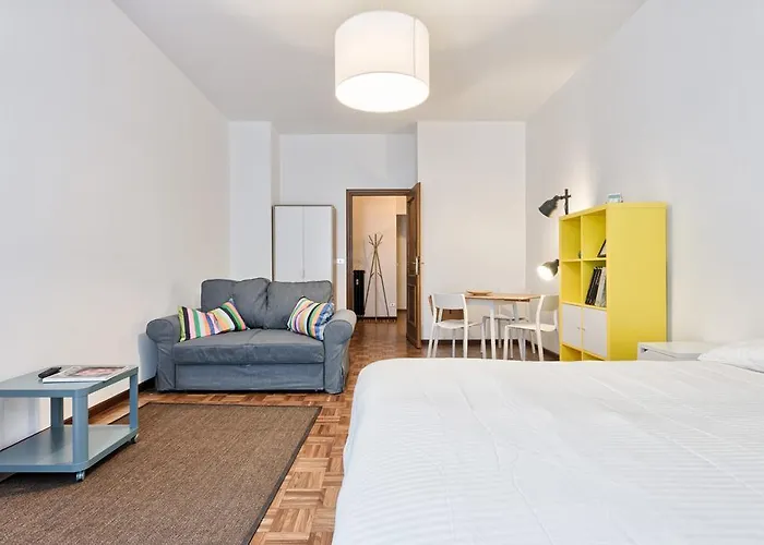 Porta Nuova Shiny Studio Flat